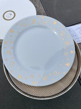 Pampered Chef Dessert Plates